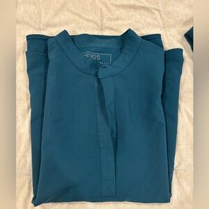 Figs Carribean Blue Scrub Top- large
